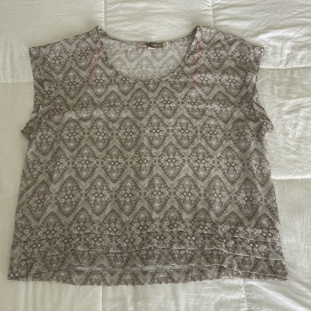Lightweight blouse